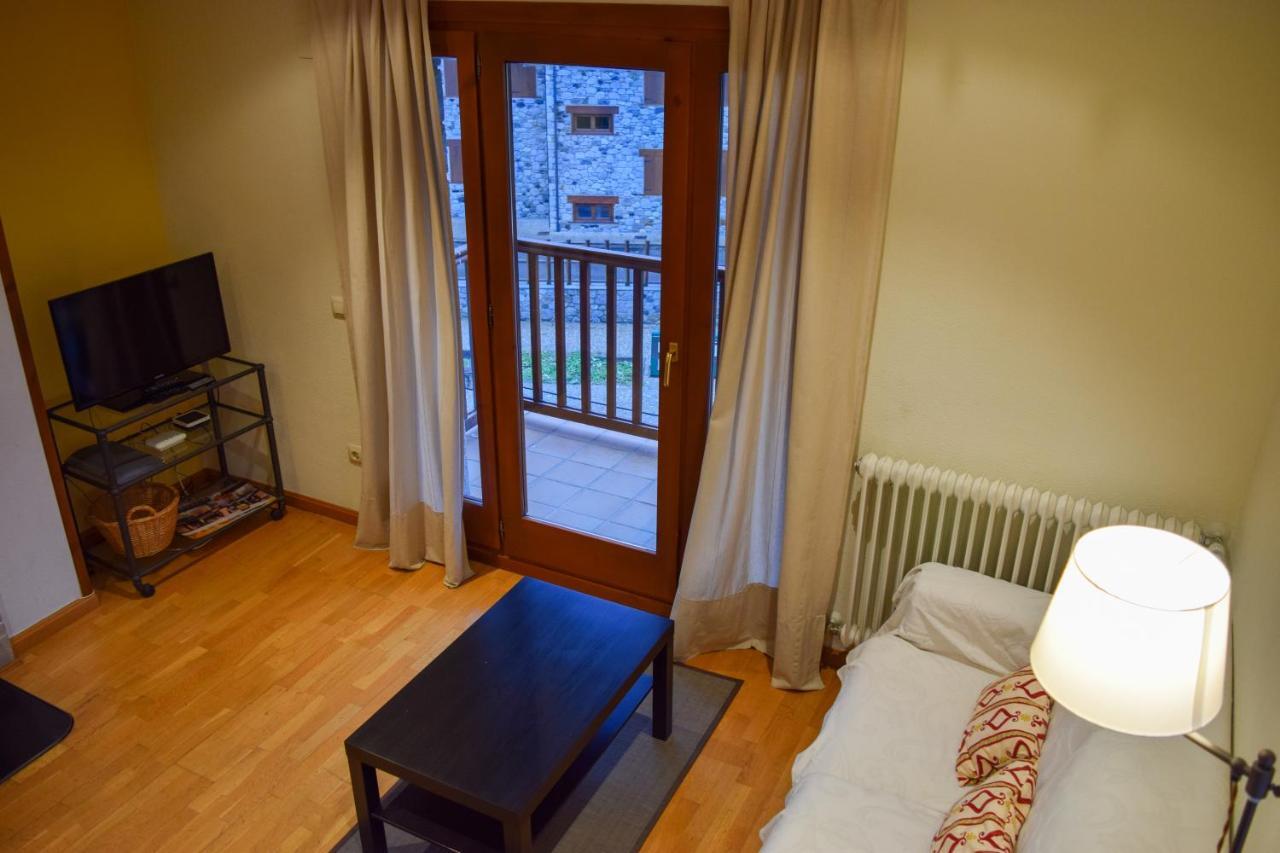 Duplex Con Vistas En Benasque Apartment Bagian luar foto