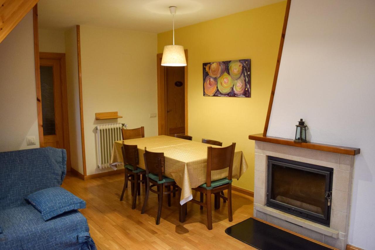 Duplex Con Vistas En Benasque Apartment Bagian luar foto