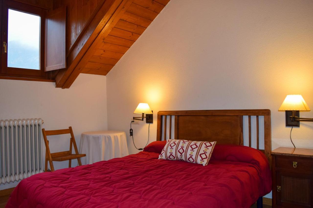 Duplex Con Vistas En Benasque Apartment Bagian luar foto